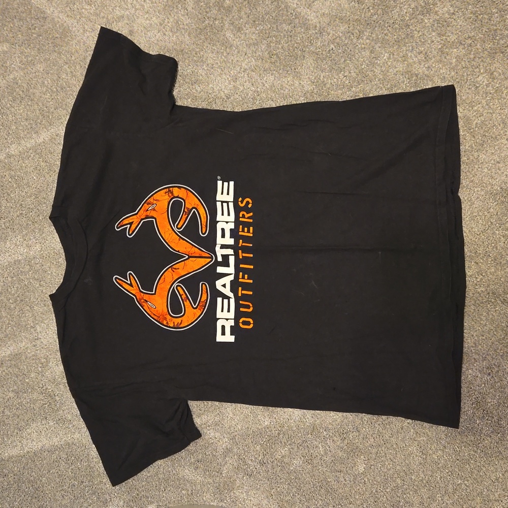 Realtree tee shirt medium